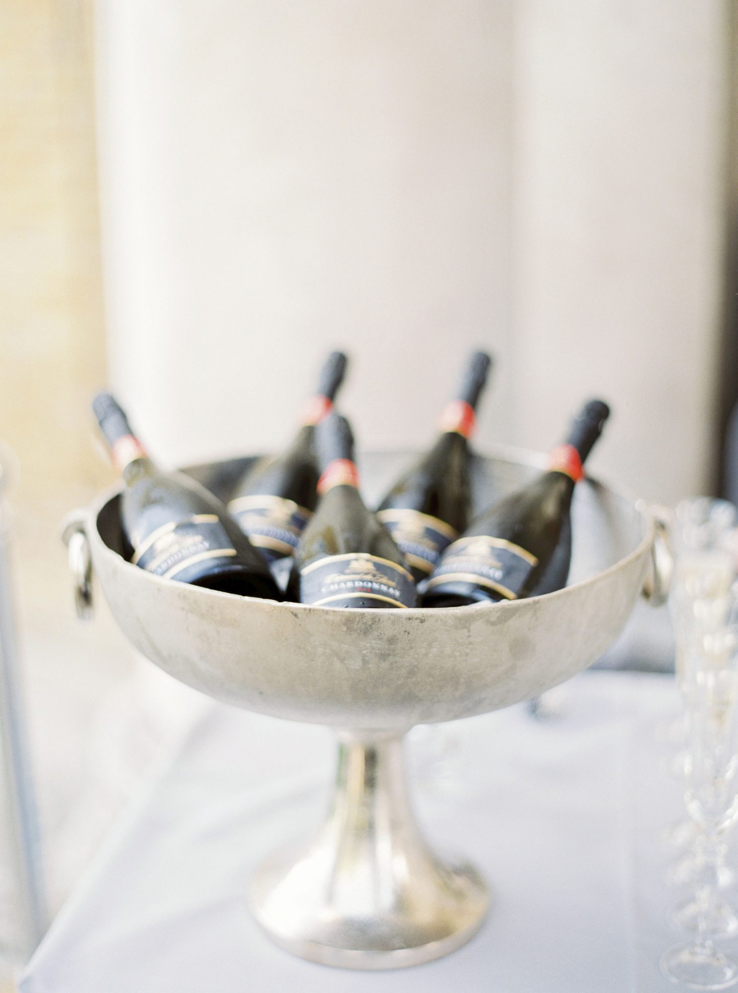 Chilled fizz, ready to pour